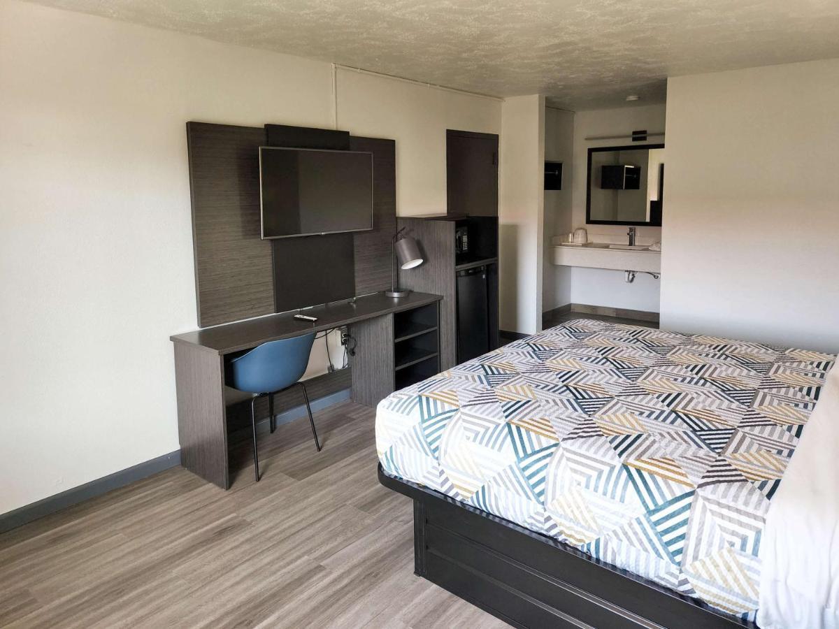 Motel 6 Oklahoma City Ok Frontier City Edmond Exterior photo