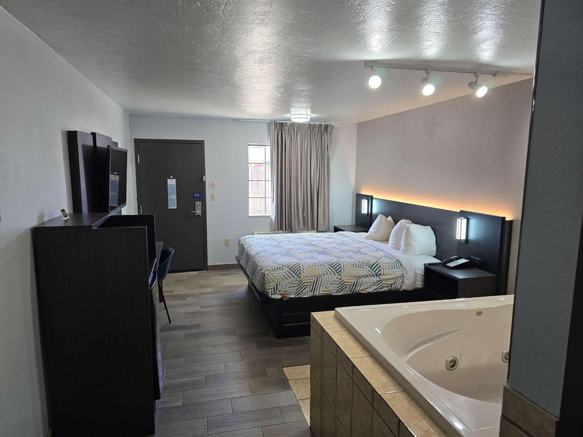 Motel 6 Oklahoma City Ok Frontier City Edmond Exterior photo
